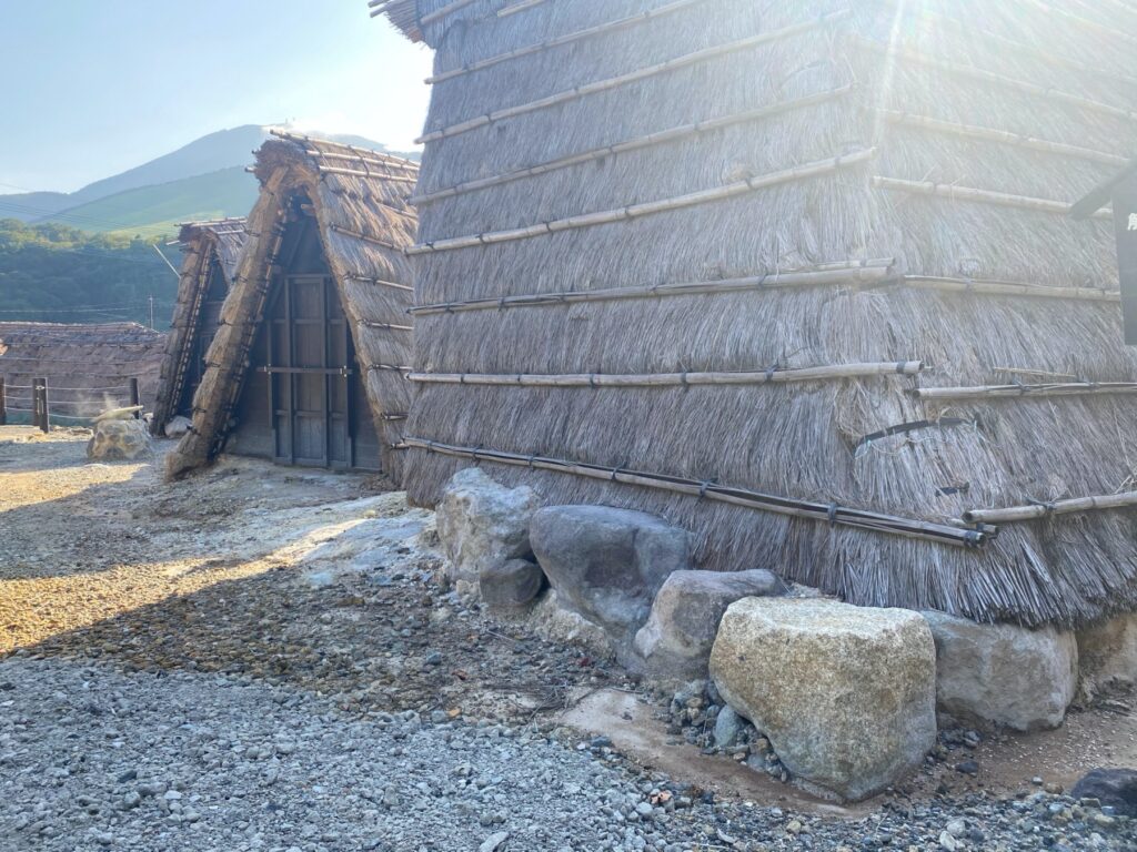 温泉之都 别府独特的观光体验 打卡明矾温泉的 汤之花小屋